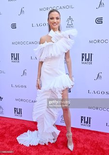 Rose Bertram feet photo thumbnail