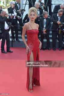 Rose Bertram feet photo 5
