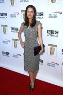Rose Byrne feet photo thumbnail