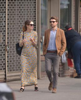 Rose Byrne feet photo thumbnail