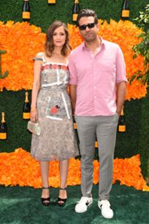 Rose Byrne feet photo thumbnail