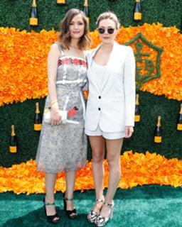 Rose Byrne feet photo thumbnail