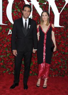 Rose Byrne feet photo thumbnail