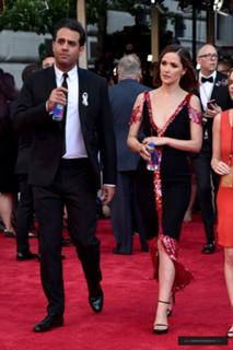 Rose Byrne feet photo thumbnail