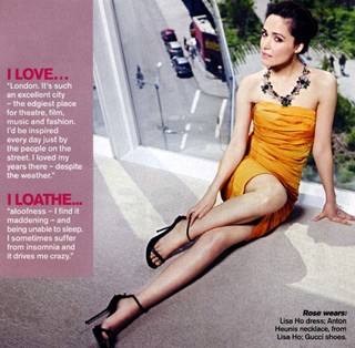 Rose Byrne feet photo thumbnail