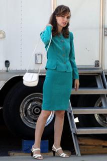 Rose Byrne feet photo thumbnail