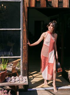 Rose Byrne feet photo thumbnail