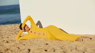 Rose Byrne feet photo thumbnail