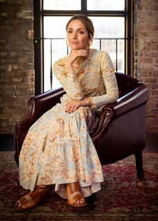 Rose Byrne feet photo thumbnail