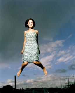 Rose Byrne feet photo thumbnail
