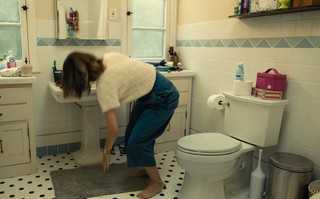 Rose Byrne feet photo thumbnail