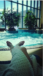 Rose Ellen Dix feet photo 1