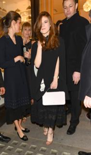Rose Leslie feet photo thumbnail
