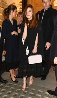 Rose Leslie feet photo thumbnail