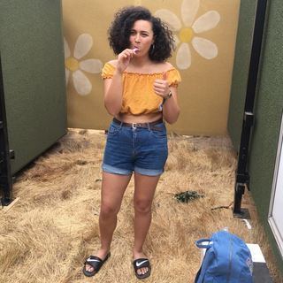 Rose Matafeo feet photo 20