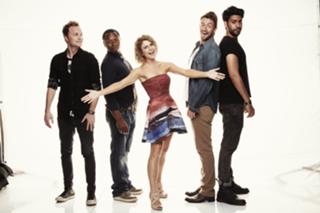 Rose McIver feet photo thumbnail
