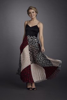 Rose McIver feet photo thumbnail