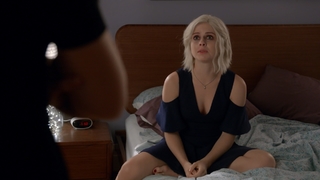 Rose McIver feet photo thumbnail