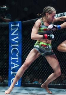 Rose Namajunas feet photo thumbnail