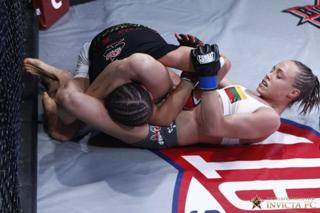 Rose Namajunas feet photo thumbnail