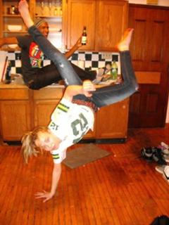 Rose Namajunas feet photo thumbnail