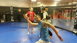 Rose Namajunas feet photo thumbnail