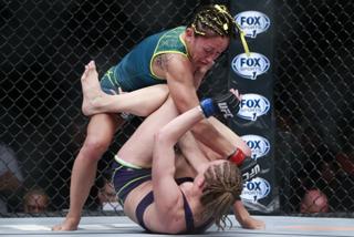 Rose Namajunas feet photo thumbnail