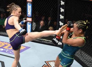 Rose Namajunas feet photo thumbnail