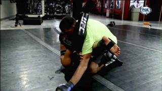 Rose Namajunas feet photo thumbnail