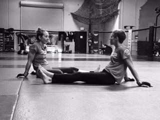 Rose Namajunas feet photo thumbnail