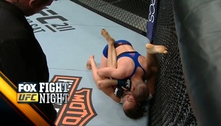 Rose Namajunas feet photo thumbnail