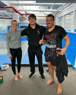 Rose Namajunas feet photo thumbnail