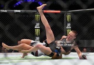 Rose Namajunas feet photo thumbnail
