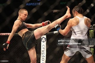 Rose Namajunas feet photo thumbnail