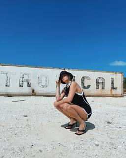 Rose Villain feet photo thumbnail