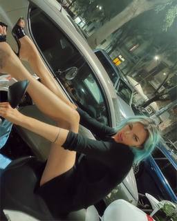 Rose Villain feet photo thumbnail