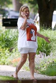 Roseanne Barr feet photo 20