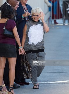 Roseanne Barr feet photo 15