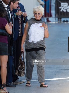 Roseanne Barr feet photo 14