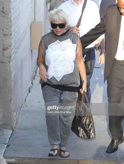 Roseanne Barr feet photo 2