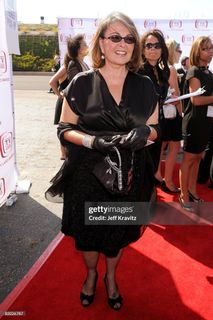 Roseanne Barr feet photo 11