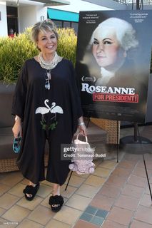 Roseanne Barr feet photo 3