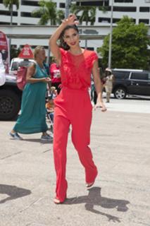 Roselyn Sanchez feet photo thumbnail