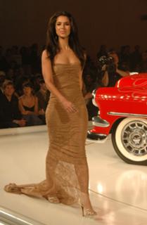 Roselyn Sanchez feet photo thumbnail