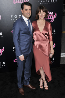 Rosemarie DeWitt feet photo thumbnail