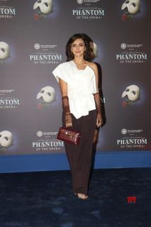 Roshni Chopra feet photo 14