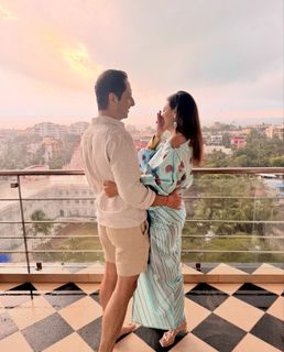 Roshni Chopra feet photo 3