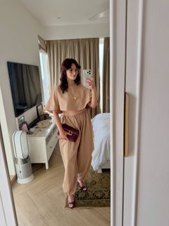 Roshni Chopra feet photo 5