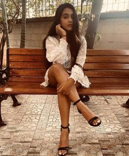 Roshni Walia feet photo 1