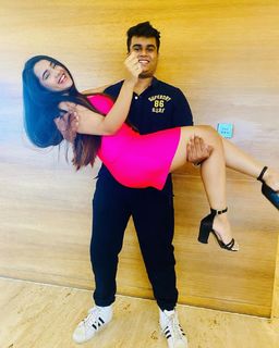 Roshni Walia feet photo 1